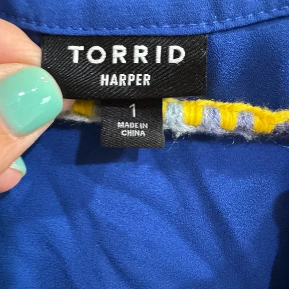 Women's Blue Blouse - Picture 3 of 4